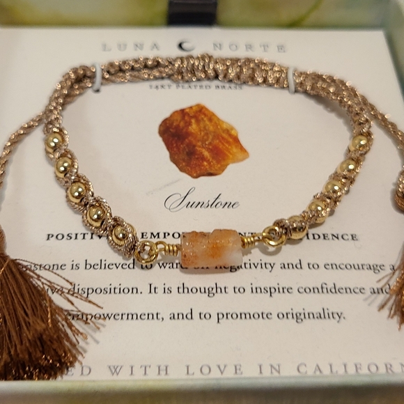LUNA NORTE 14K GOLD PLATED STAR CRYSTAL CHARM W/ SUNSTONE GEMSTONES BRACELET - Picture 9 of 10